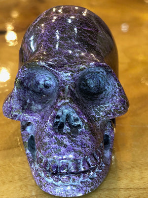 Stichtite Skull [1k909]