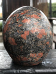 UK Orange Granite Skull [1k1403]