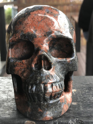 UK Orange Granite Skull [1k1530]